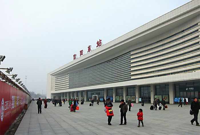 信阳市高铁东站铝单板项目