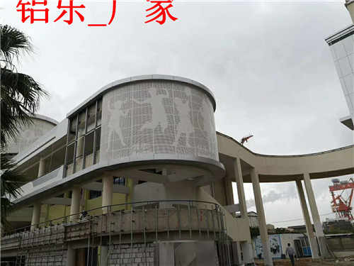 北安铝单板装饰让您对幕墙装饰使用更放心、更安心
