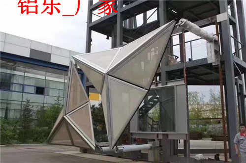 北安铝单板装饰让您对幕墙装饰使用更放心、更安心