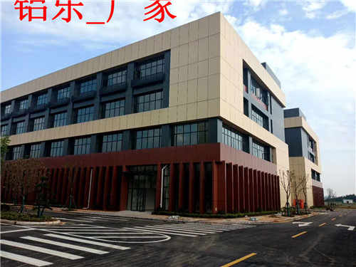 凤城专业生产应用多的铝单板材料-型号齐全
