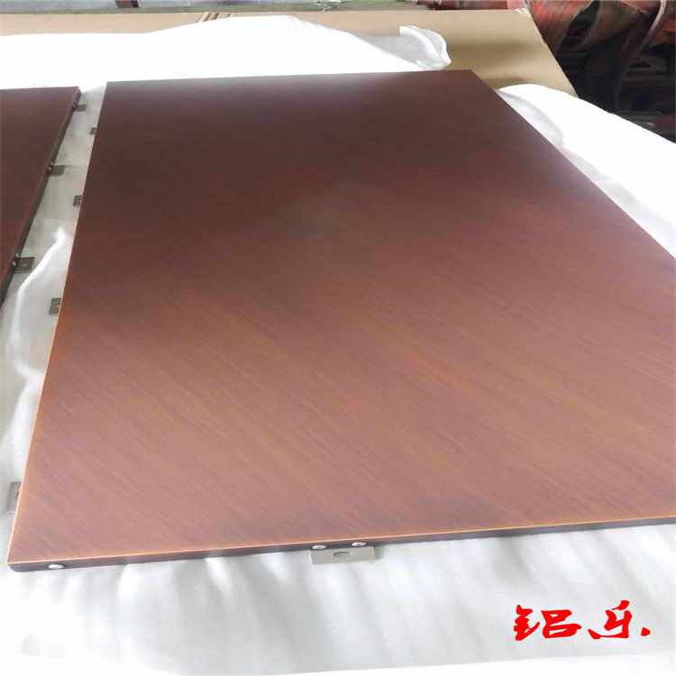 南康专业生产拉丝铜色铝单板材料