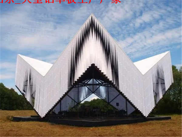 榕城铝单板种类与制造工艺介绍