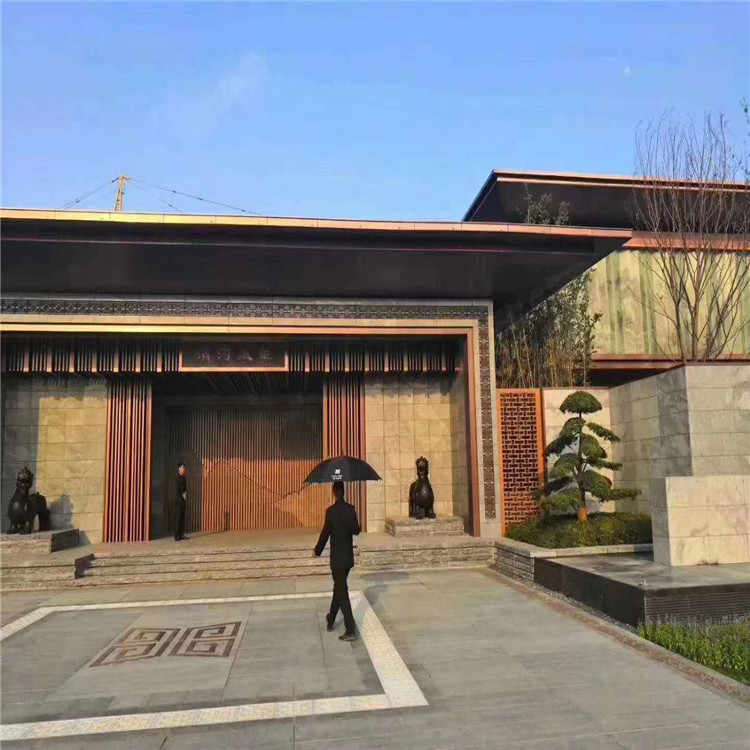 海林拉丝铜色铝单板有什么优点