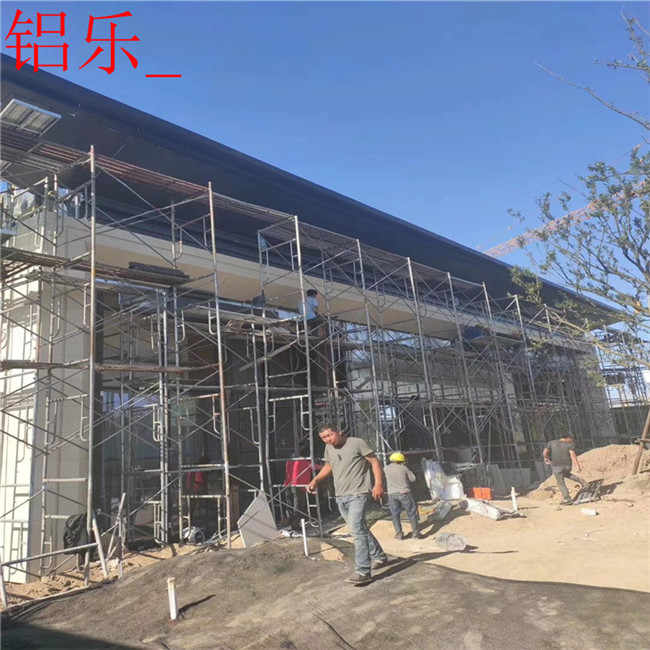 四川铝单板在别墅装修中的简单运用