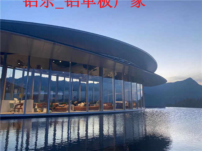 高平铝单板在加工时应当注意什么